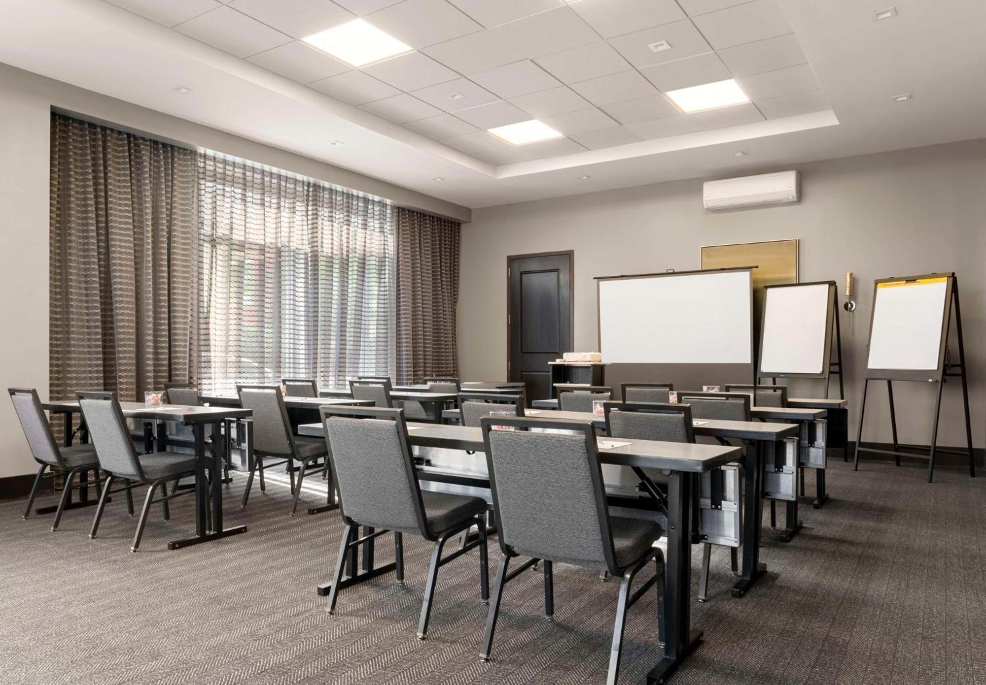 Hampton Inn & Suites-Worcester, Ma מראה חיצוני תמונה
