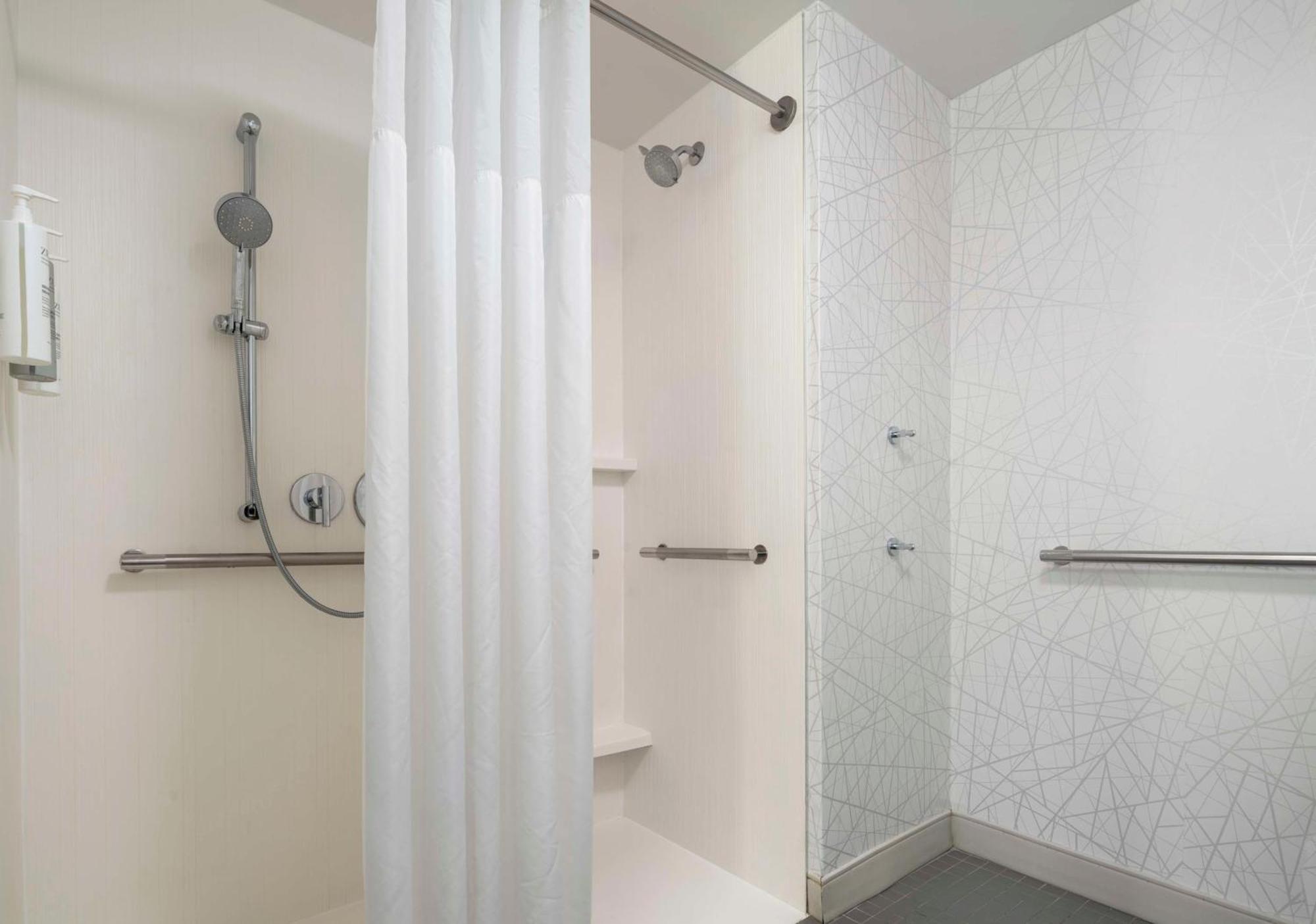 Hampton Inn & Suites-Worcester, Ma מראה חיצוני תמונה