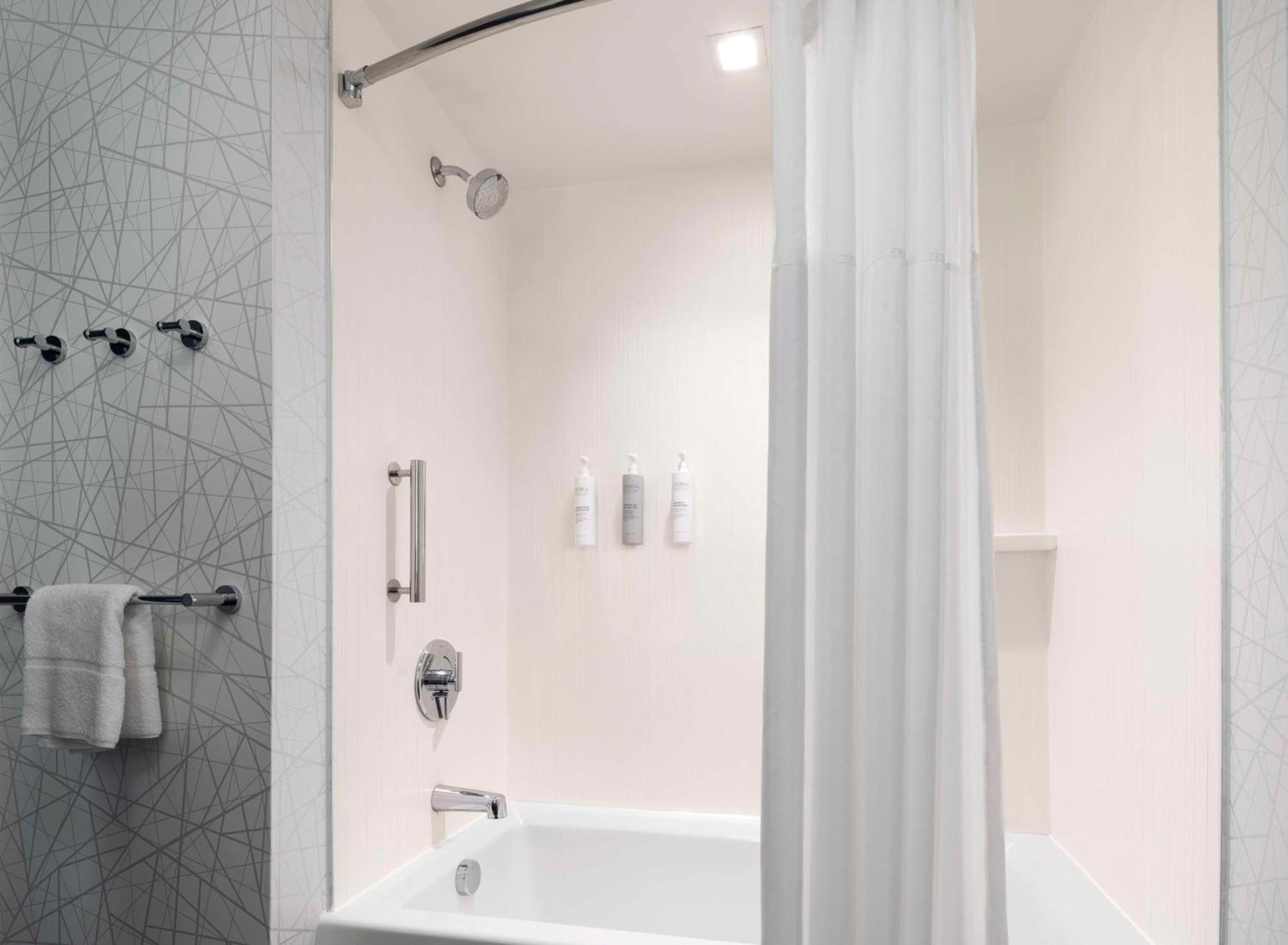 Hampton Inn & Suites-Worcester, Ma מראה חיצוני תמונה