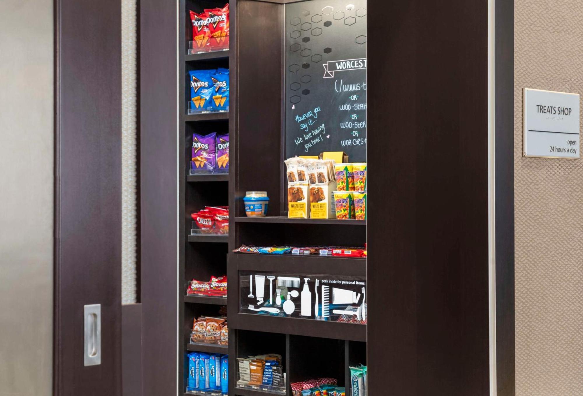 Hampton Inn & Suites-Worcester, Ma מראה חיצוני תמונה