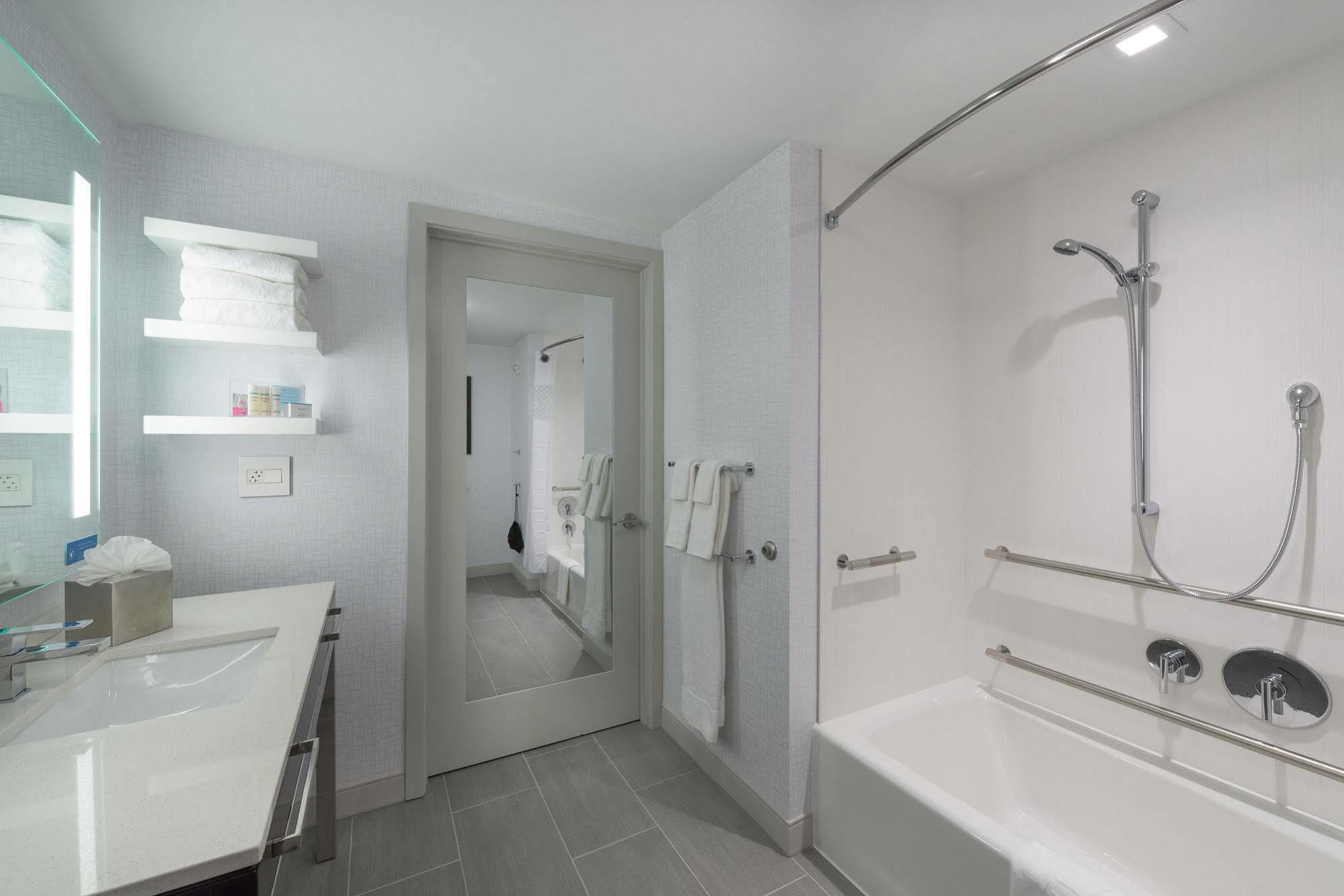 Hampton Inn & Suites-Worcester, Ma מראה חיצוני תמונה